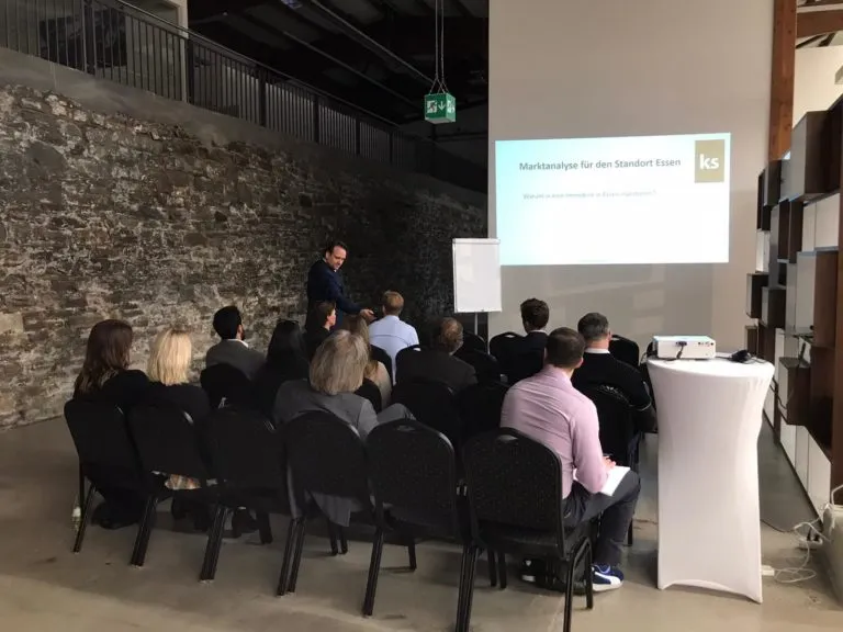 Image gallery marquee