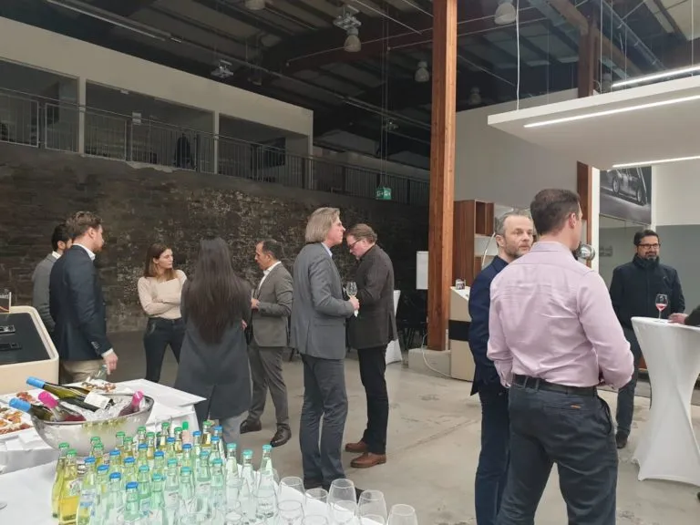 Image gallery marquee