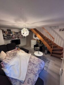 Schlafzimmer 3 mit Treppe