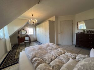 1. Schlafzimmer