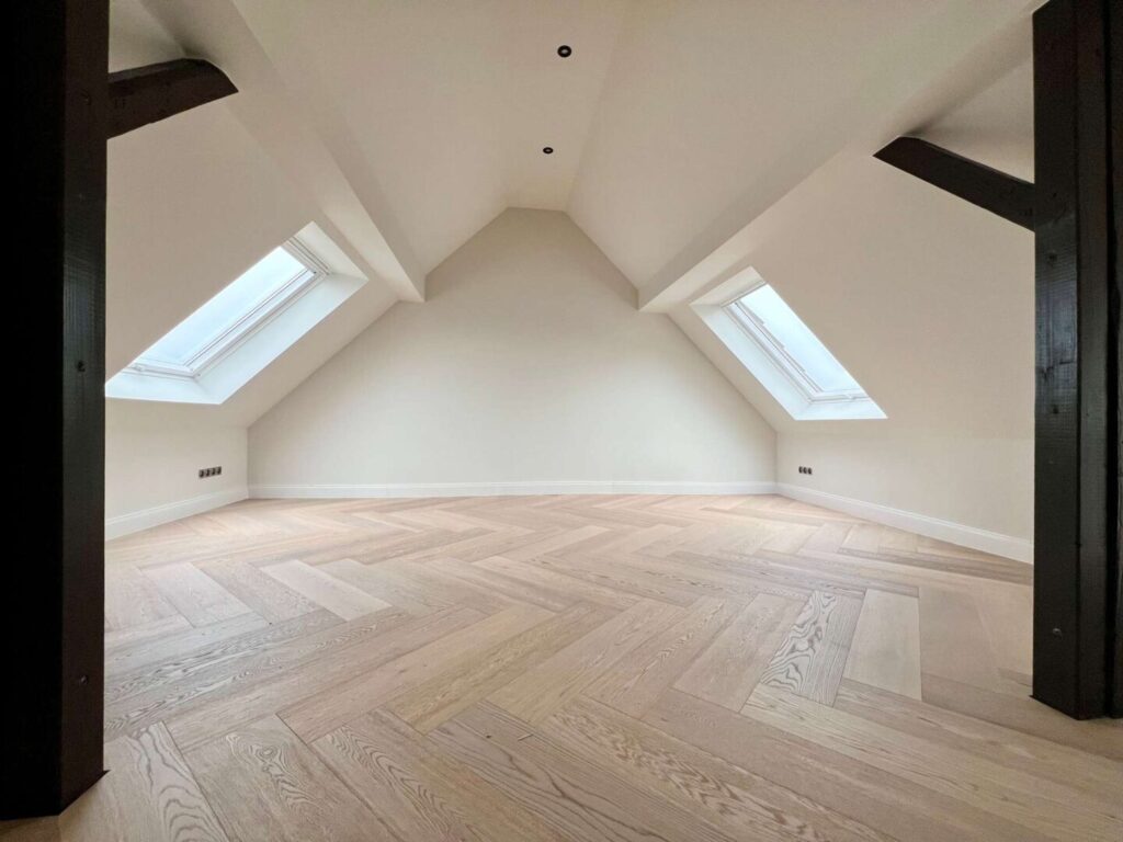 Jugendstil-Altbau in Derendorf | Individuell gestaltbarer Wohntraum mit Balkon