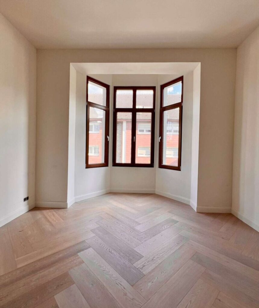 Jugendstil Immobilie – 2 Balkone // 3 Schlafzimmer // 2 Badezimmer